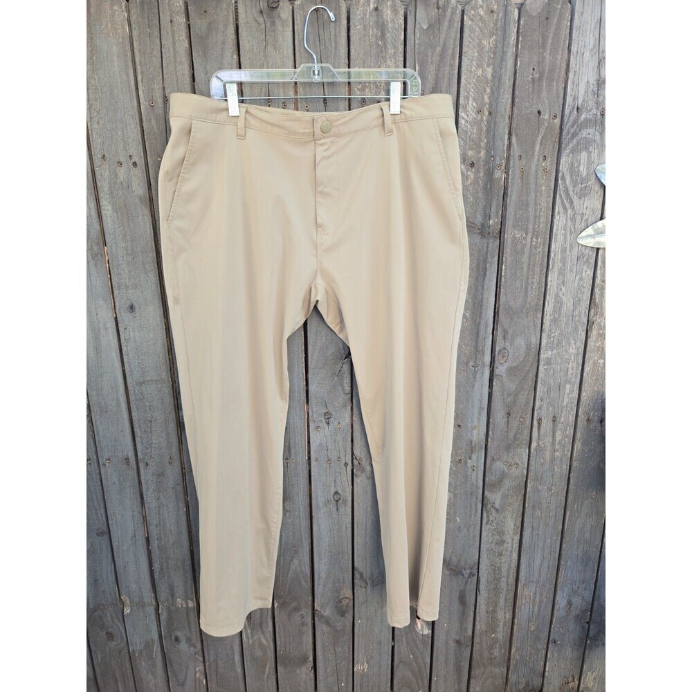 Rhone Men’s Performance Pants Size 38 beige Stretch Golf Dress Casual...